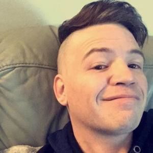 Meet your Posher, Joshua